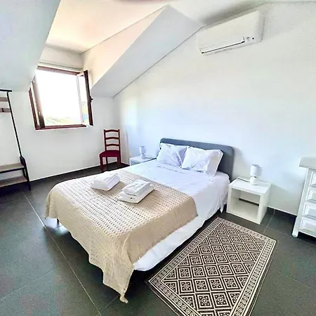 Holiday home Casa Amarela -