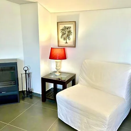 Holiday home Casa Amarela -