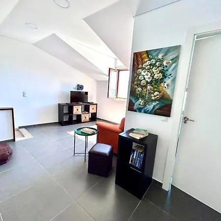 Holiday home Casa Amarela -