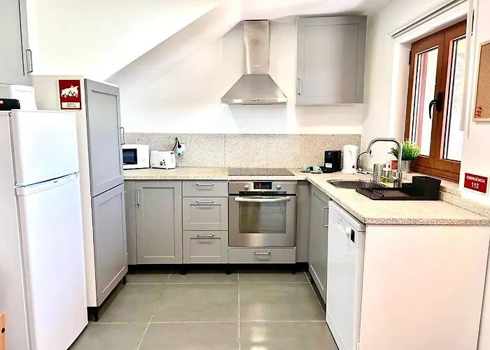 Hébergement de vacances Casa Amarela - *