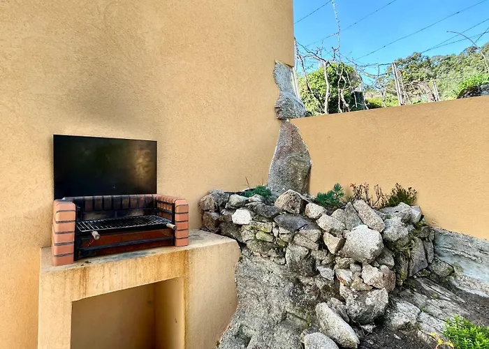 Hébergement de vacances Casa Amarela - *